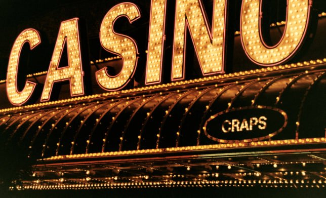 Table games and poker-style games on 100 bet casino